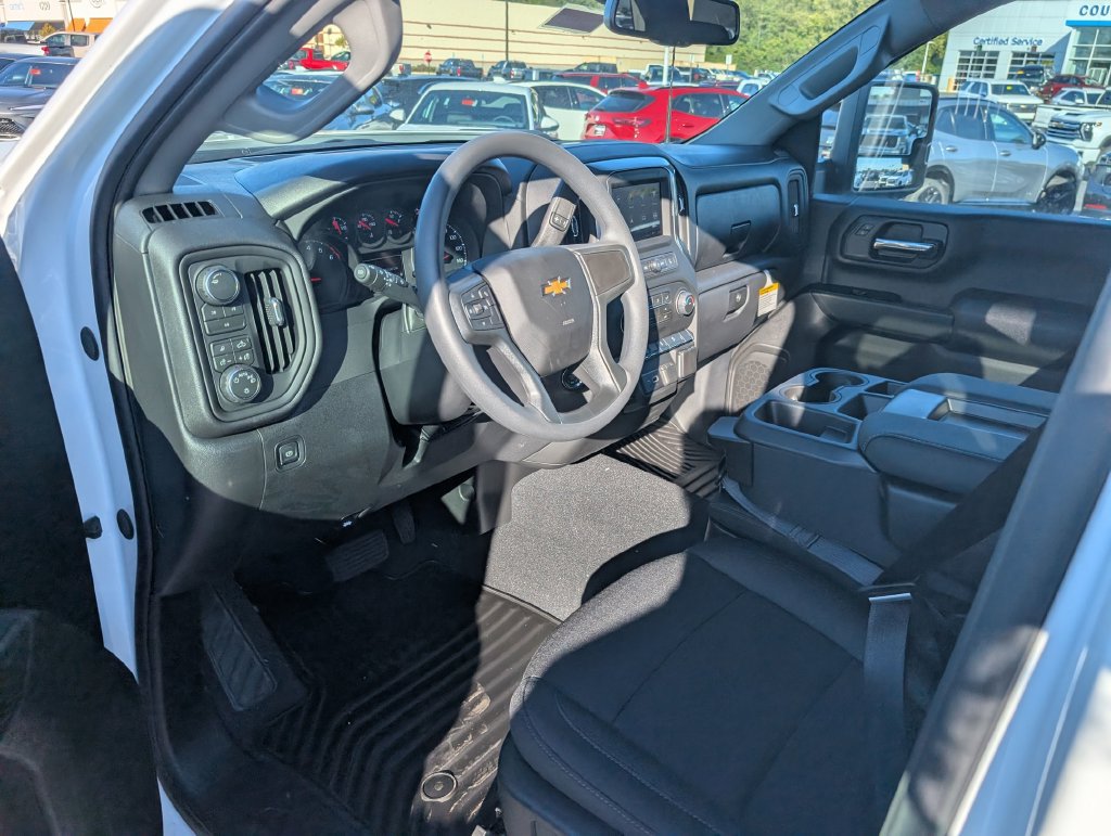New 2026 Chevrolet Silverado 2500 Custom w/ Custom Value Package AWD/4WD image 21