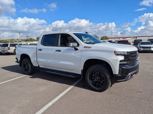 Used 2021 Chevrolet Silverado 1500 LT Trail Boss w/ Convenience Package II image 6