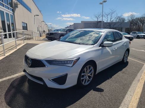 Used 2019 Acura ILX image 3