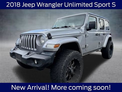 Used 2018 Jeep Wrangler Unlimited Sport S AWD/4WD image 2
