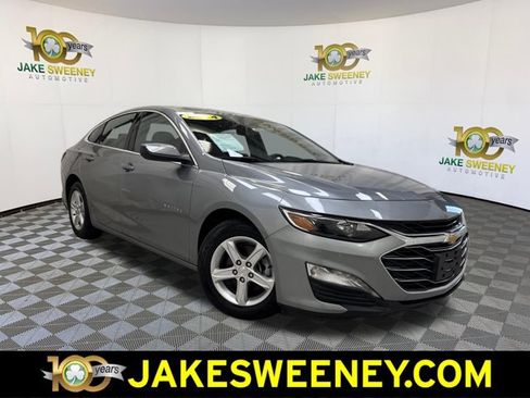 Used 2024 Chevrolet Malibu LT FWD image 1