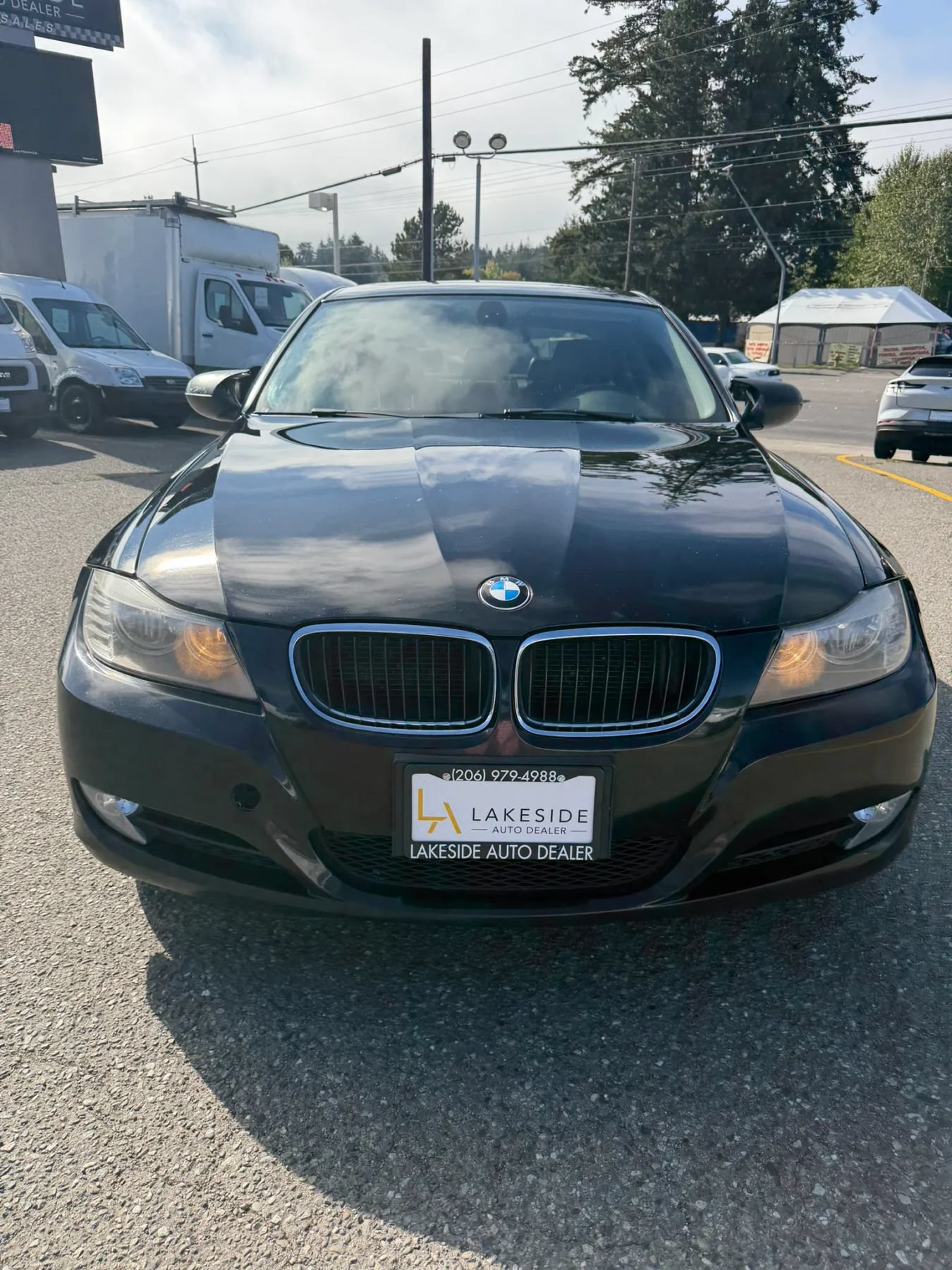 Used 2011 BMW 328i Sedan RWD image 2