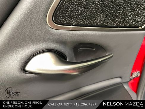 Used 2021 Lexus ES 300h w/ Premium Package image 35