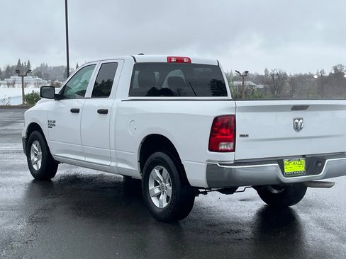 Used 2024 RAM 1500 Classic SLT RWD image 3