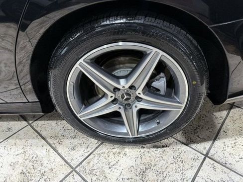 Used 2019 Mercedes-Benz E 300 E 300 RWD Sedan image 8
