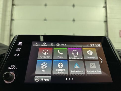 Used 2024 Honda Odyssey Touring image 25