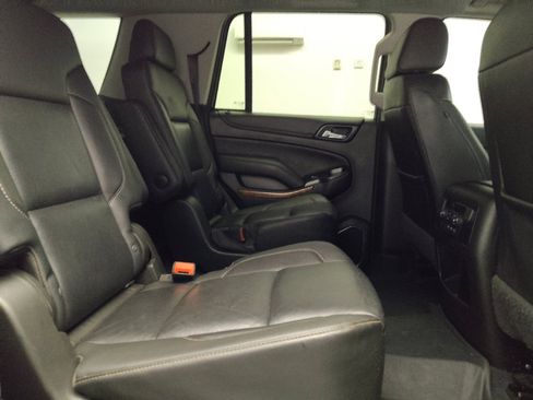 Used 2019 Chevrolet Tahoe Premier AWD/4WD image 19