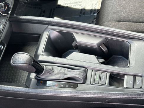 Certified 2023 Honda Accord EX image 25
