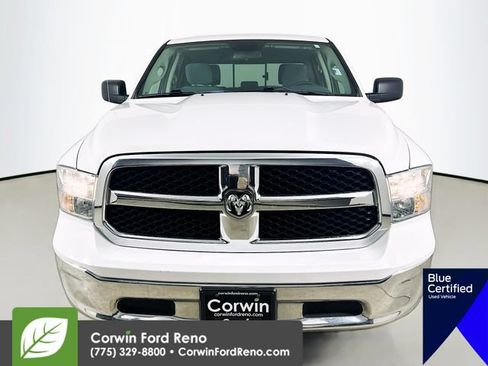 Used 2019 RAM 1500 Classic SLT AWD/4WD image 2