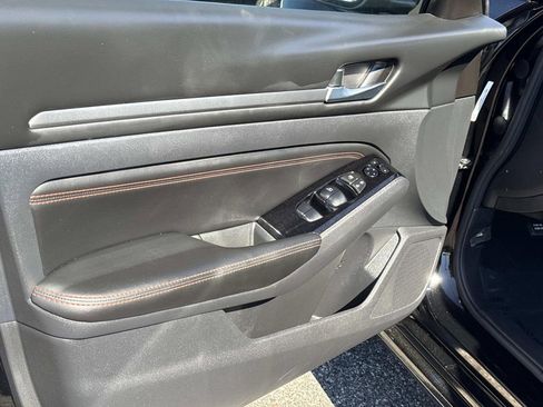 Certified 2023 Nissan Altima 2.5 SR image 17