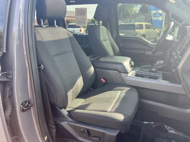 Used 2020 Ford F150 XLT w/ Equipment Group 302A Luxury AWD/4WD image 27