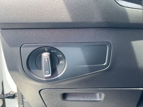 Used 2019 Volkswagen Tiguan S AWD/4WD image 18