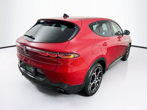Used 2024 Alfa Romeo Tonale Veloce AWD/4WD image 9