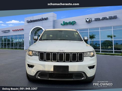Used 2020 Jeep Grand Cherokee Limited AWD/4WD image 2