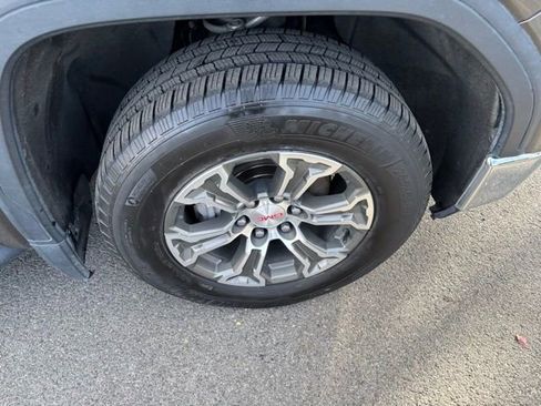 Used 2019 GMC Sierra 1500 SLT w/ SLT Convenience Package image 34