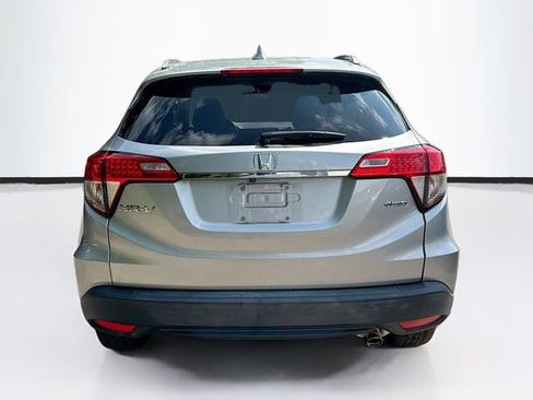 Used 2019 Honda HR-V EX image 6