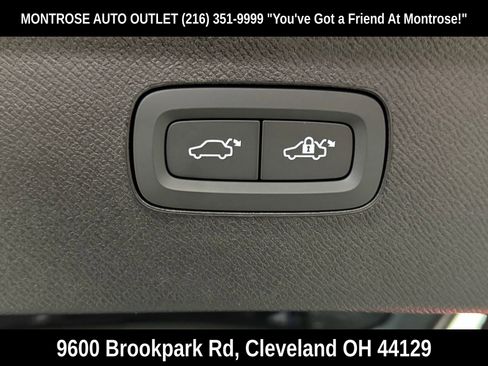 New 2026 Volvo XC90 B6 Ultra w/ Protection Package image 40