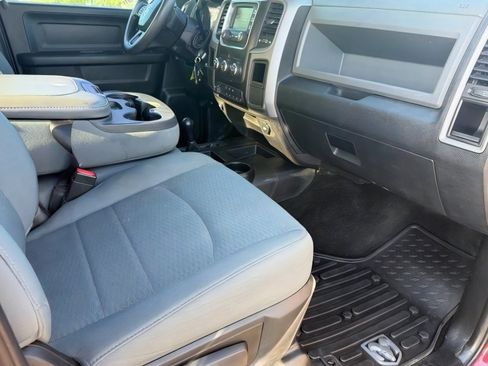 Used 2015 RAM 3500 Tradesman w/ Chrome Appearance Group image 12