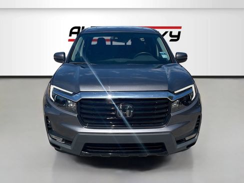 Used 2023 Honda Ridgeline RTL-E image 2