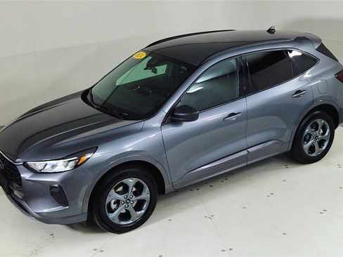 Used 2024 Ford Escape ST-Line image 18