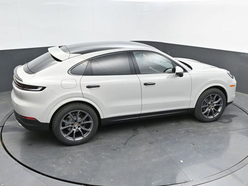 New 2025 Porsche Cayenne Coupe image 45