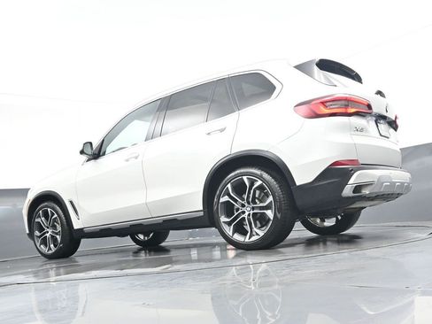 Used 2023 BMW X5 sDrive40i w/ Climate Comfort Package RWD image 38