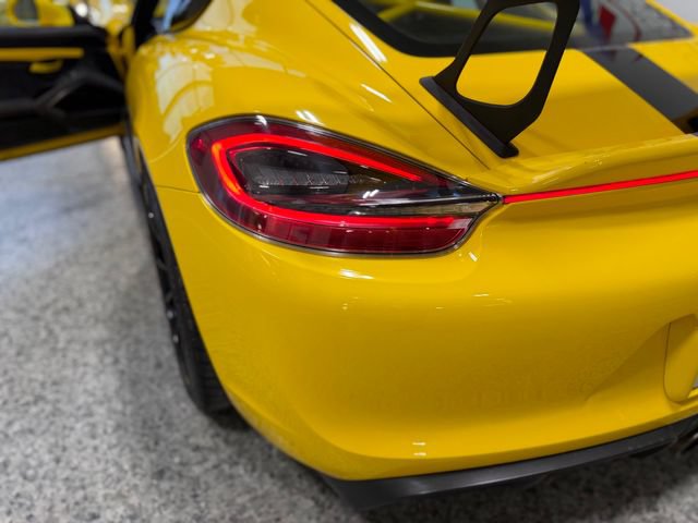 Used 2016 Porsche Cayman GT4 w/ Sport Chrono Package RWD image 40