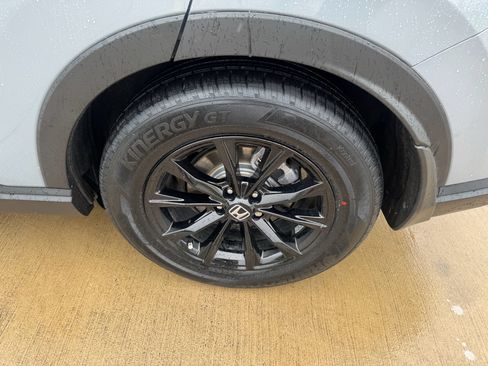 Certified 2025 Honda CR-V Sport image 32