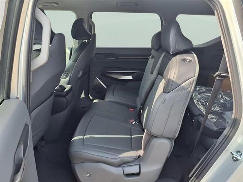 New 2026 Kia EV9 Light image 15