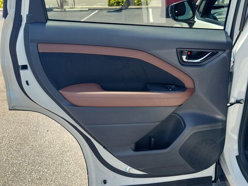 Certified 2025 Subaru Forester Touring AWD/4WD image 13