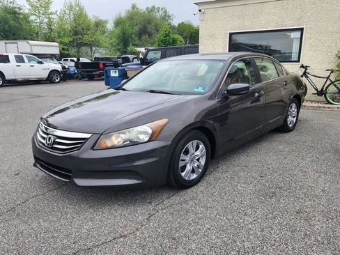 Used 2012 Honda Accord LX image 3