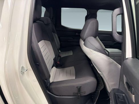 Used 2025 Toyota Tacoma TRD Sport RWD image 31