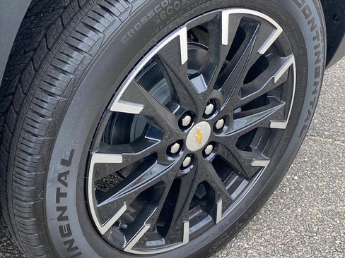 New 2026 Chevrolet Traverse LT w/ Sun and Wheel Package image 24