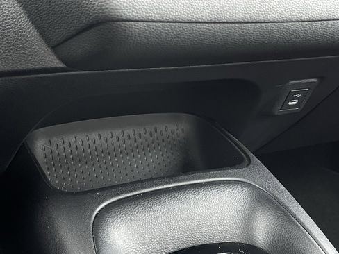 Used 2024 Toyota Corolla LE image 20