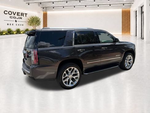 Used 2018 GMC Yukon Denali w/ Open Road Package AWD/4WD image 11