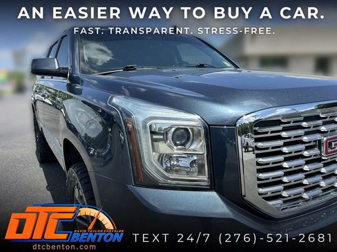 Used 2019 GMC Yukon XL Denali w/ Denali Ultimate Package AWD/4WD image 36