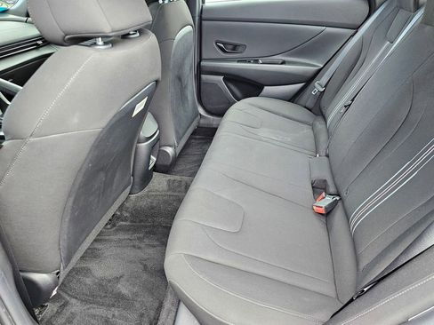 Certified 2025 Hyundai Elantra Sport w/ Cargo Package FWD image 15