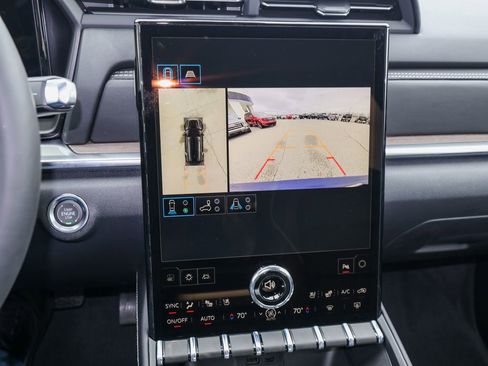 New 2026 GMC Terrain Denali image 17