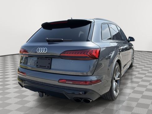 Used 2023 Audi SQ7 Prestige AWD/4WD image 5
