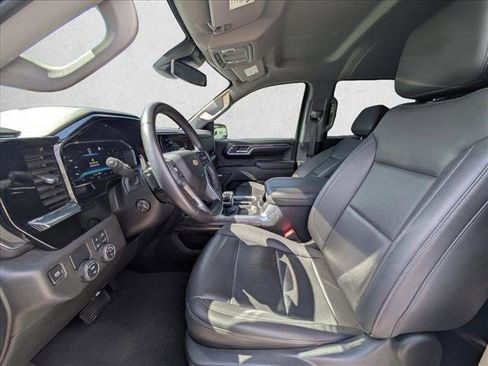 Used 2023 Chevrolet Silverado 1500 LTZ image 17