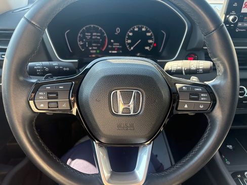 Used 2024 Honda Pilot Touring image 7