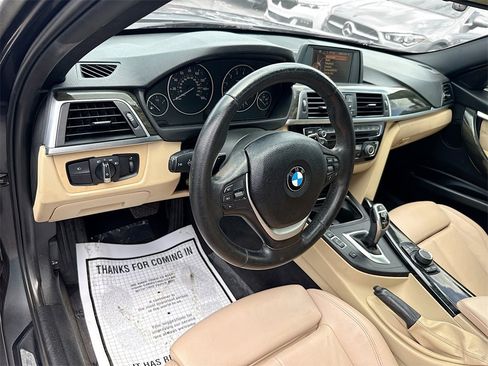 Used 2017 BMW 330i Sedan image 10