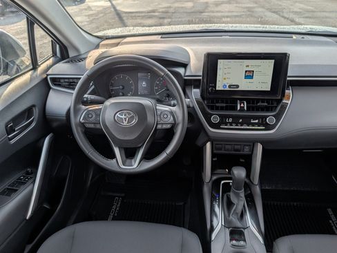 Used 2024 Toyota Corolla Cross LE w/ Moonroof Package AWD/4WD image 16