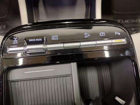 New 2026 Hyundai Tucson Limited AWD/4WD image 35