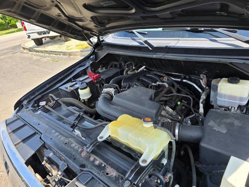 Used 2017 Nissan NV 2500 SL image 31