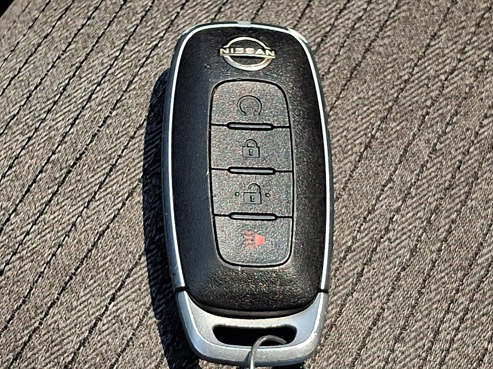 Used 2023 Nissan Rogue SV AWD/4WD image 27