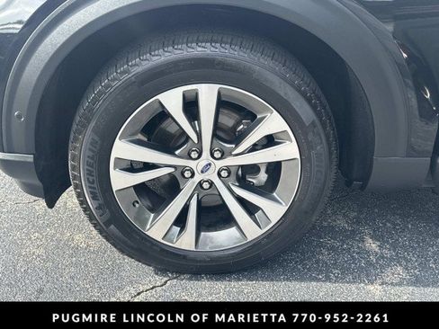 Used 2020 Ford Explorer Platinum AWD/4WD image 11