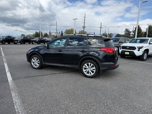 Used 2015 Toyota RAV4 Limited AWD/4WD image 3