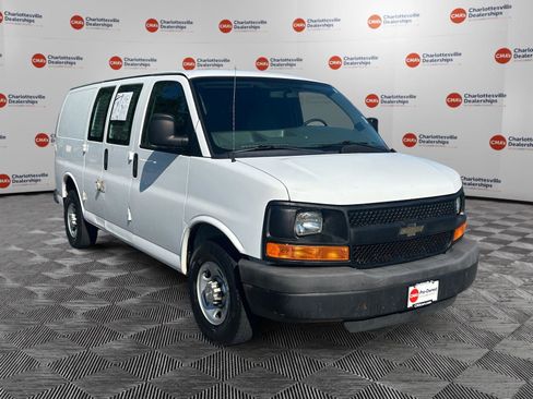 Used 2014 Chevrolet Express 3500 RWD image 7