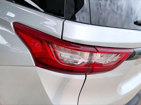 Used 2019 Chevrolet Traverse LS w/ LPO, Blackout Package FWD image 28